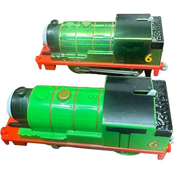 Lot Of 2 Thomas Friends Percy Limited Metallic Green Motorized 2013 Train WORKS - Picture 3 of 16